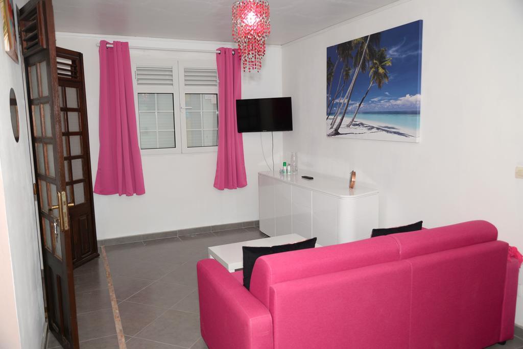 Residence Fruit De La Passion Rose แซ็งแตนน์ ภายนอก รูปภาพ